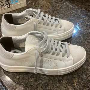 Silver sparkly P448 shoes